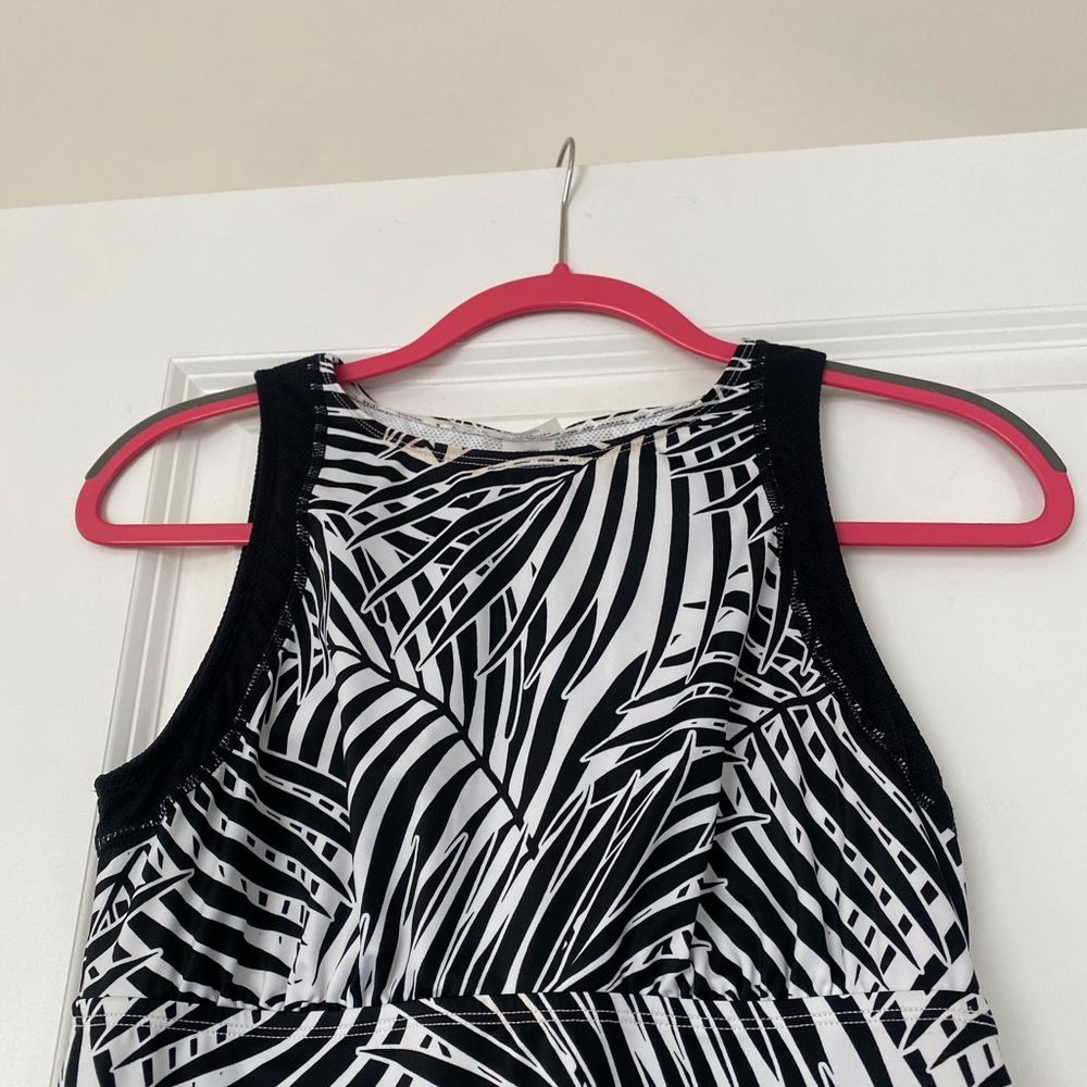 Tommy Bahama Swim Cover Up/ Dress - Picture 2 of 8
